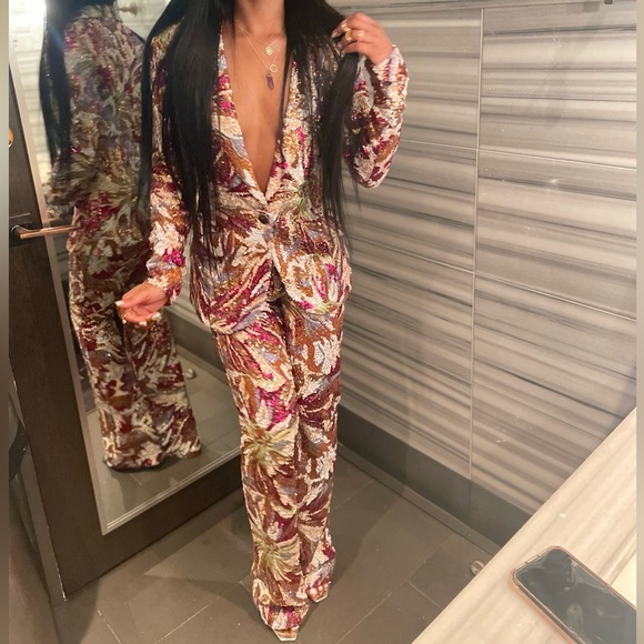 Fashion Nova Sequin Blazer set. - Picture 1 of 5